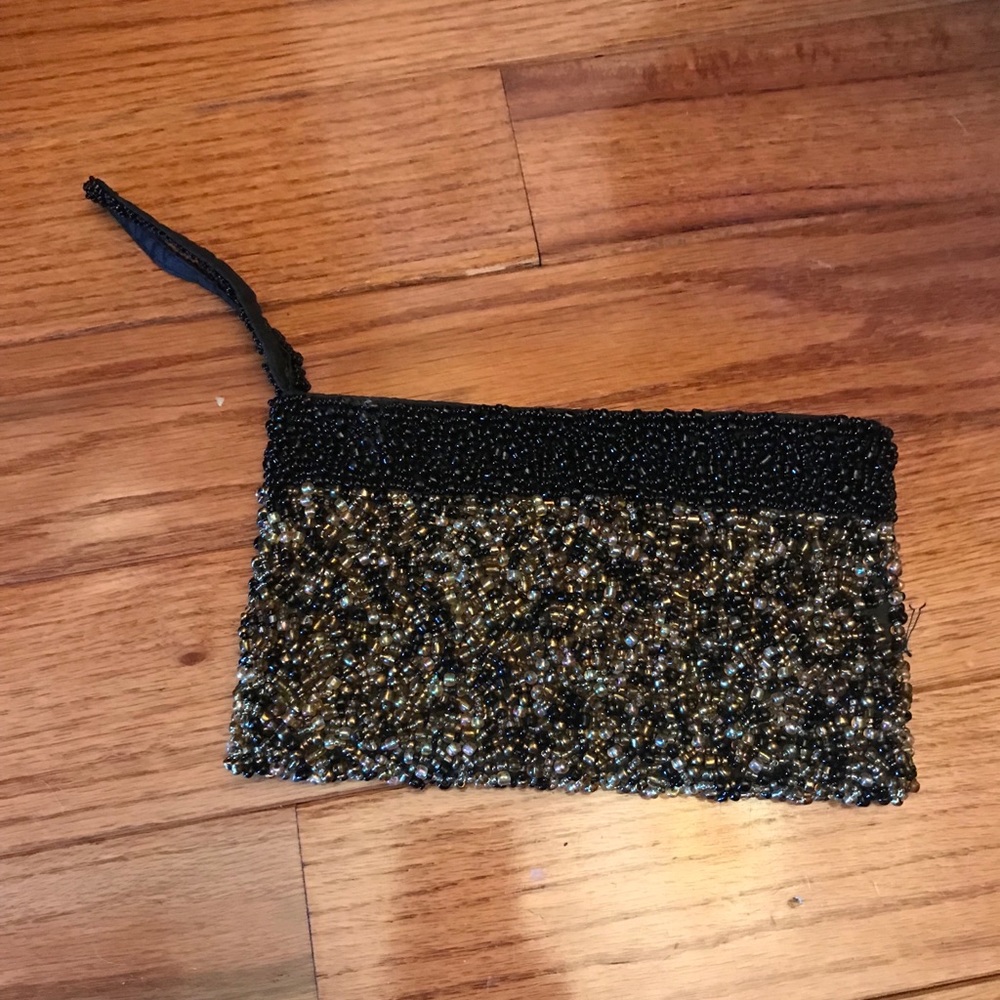 Wristlet Beaded Black & Brown 8” x 5” strap 4.5”